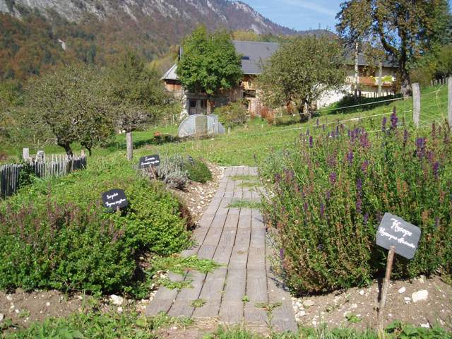 Sorties pédagogiques patrimoine rural et agriculture dans le Massif des Bauges